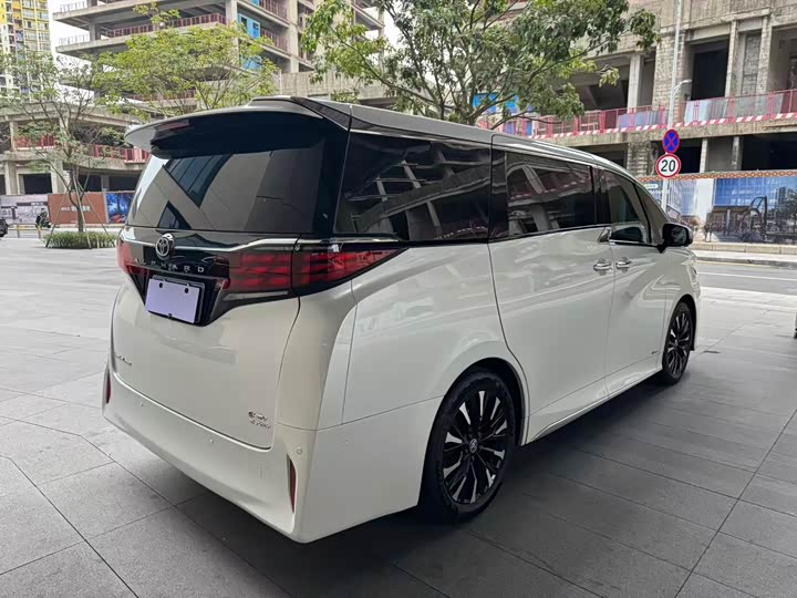 Toyota Alphard 2024 2024款 双擎 2.5L 臻享版