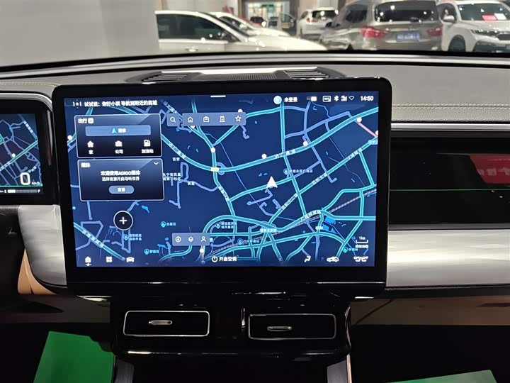 GAC Trumpchi GS8 2025 2025款 领航系列 2.0TGDI 两驱豪华版 5座