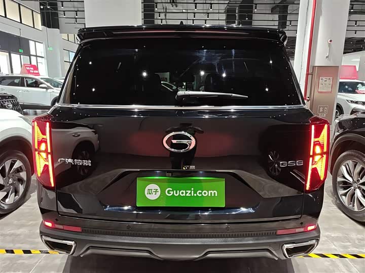 GAC Trumpchi GS8 2025 2025款 领航系列 2.0TGDI 两驱豪华版 5座