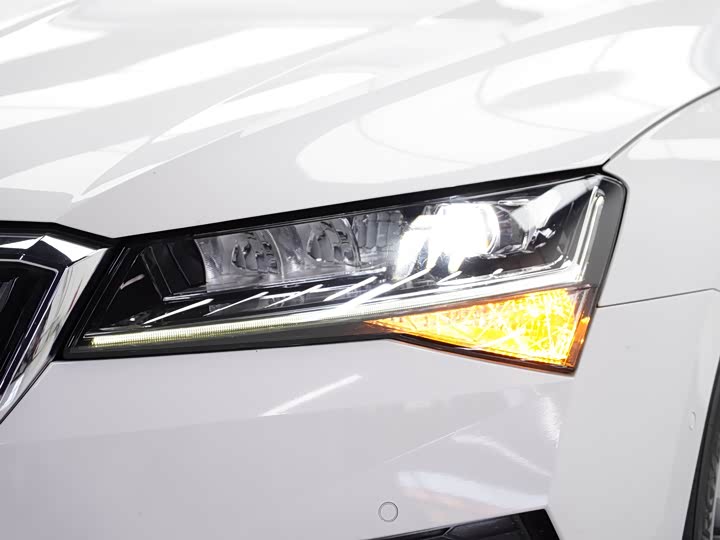 Skoda Superb 2021 2021款 TSI280 DSG舒适版