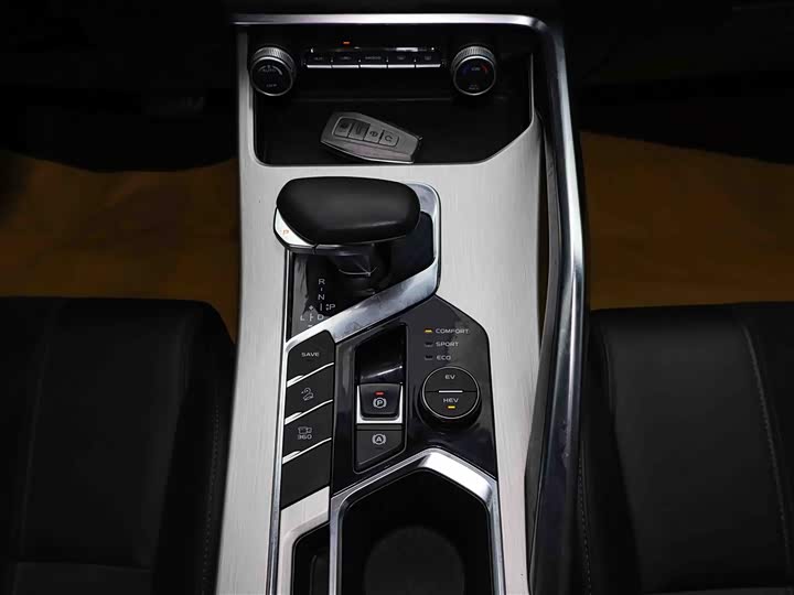 Geely Coolray Hybrid 2022 2022款 1.5T ePro 85KM荣耀版