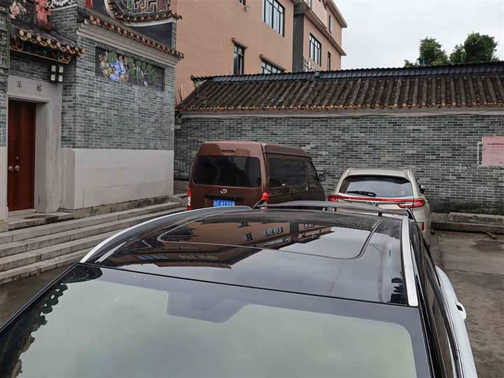 Geely Coolray Hybrid 2022 2022款 1.5T ePro 85KM荣耀版