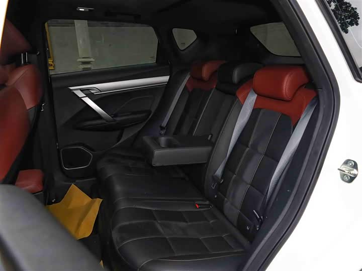 Geely Coolray Hybrid 2022 2022款 1.5T ePro 85KM荣耀版