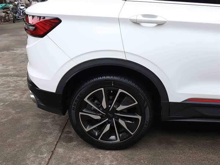 Geely Coolray Hybrid 2022 2022款 1.5T ePro 85KM荣耀版