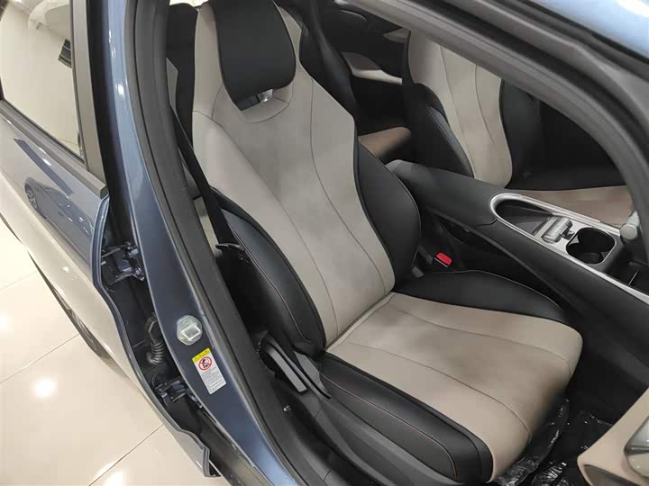 BYD Dolphin 2025 2025款 420km 自由版