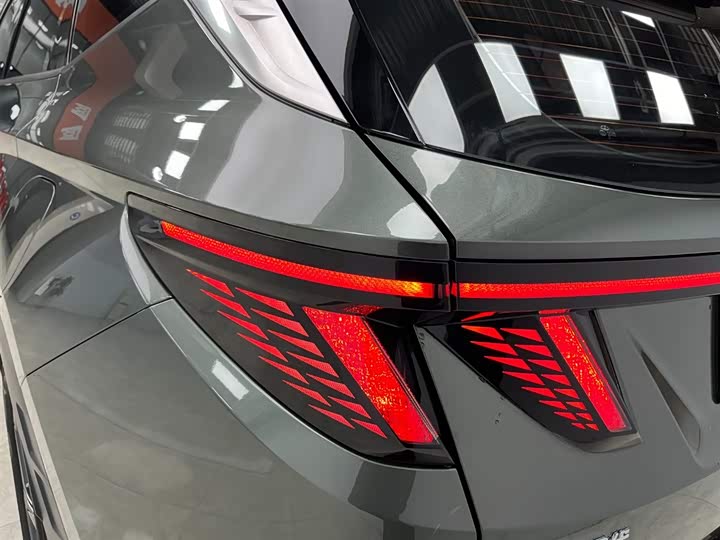 Hyundai Tucson L 2023 2023款 途胜L 1.5T 自动两驱LUX尊贵版