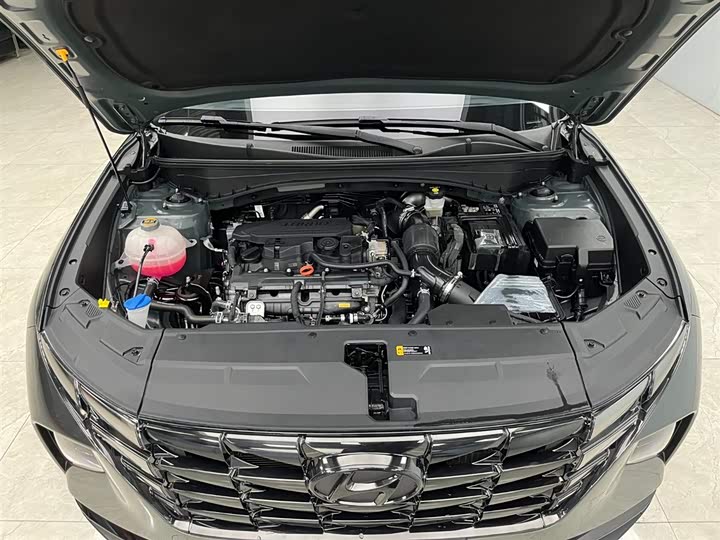 Hyundai Tucson L 2023 2023款 途胜L 1.5T 自动两驱LUX尊贵版