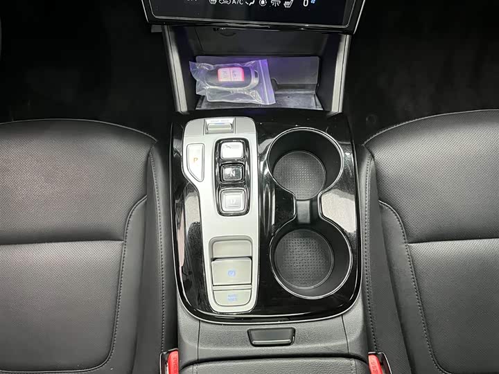 Hyundai Tucson L 2023 2023款 途胜L 1.5T 自动两驱LUX尊贵版