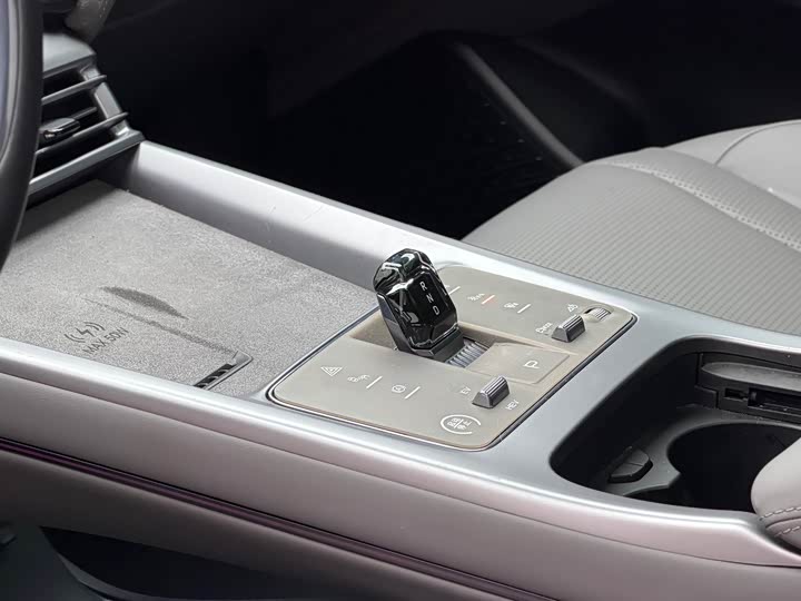 BYD Seal 07 DM-i Hybrid 2025 2025款 DM-i 1.5L 125km 豪华型