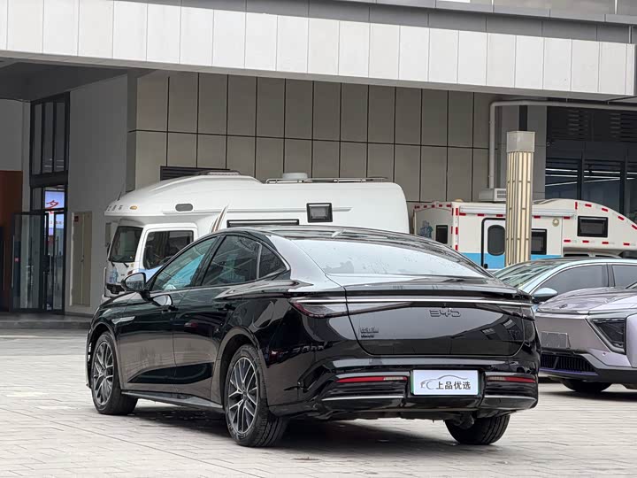 BYD Seal 07 DM-i Hybrid 2025 2025款 DM-i 1.5L 125km 豪华型