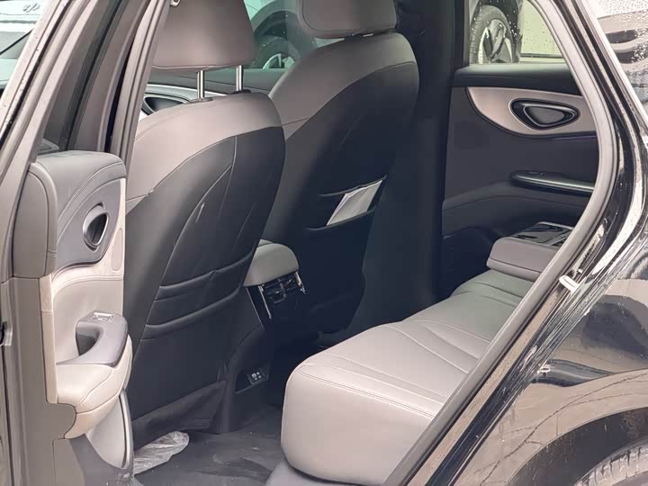 BYD Seal 07 DM-i Hybrid 2025 2025款 DM-i 1.5L 125km 豪华型