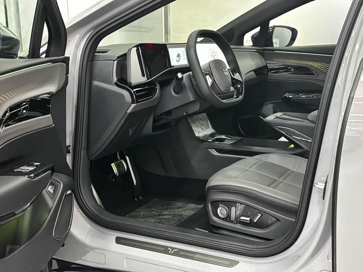 Hongqi EH7 2024 2024款 820 Pro