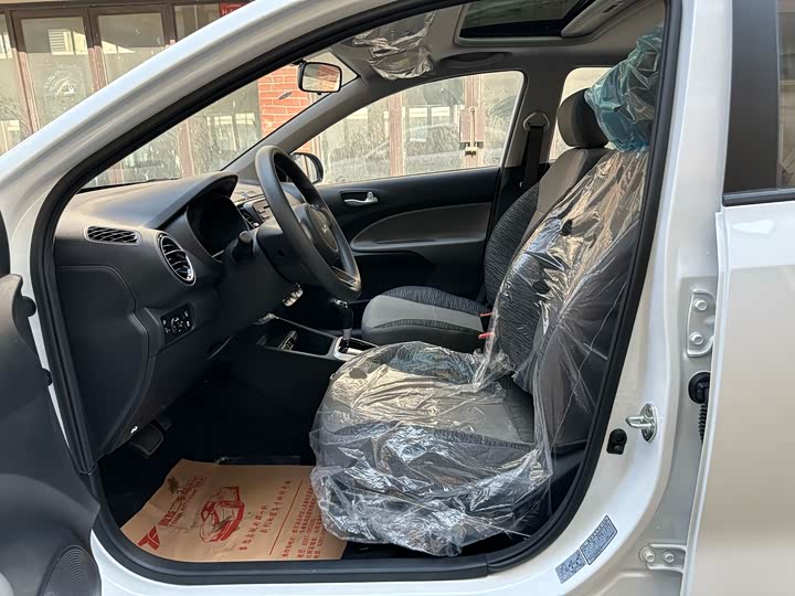 Kia Pegas 2020 2020款 改款 1.4L 自动舒适天窗版