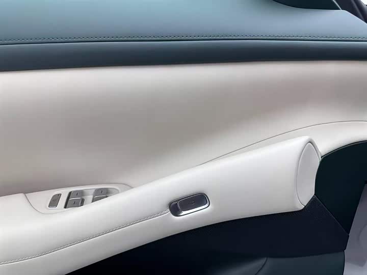 Xiaomi YU7 2025 2025款 超长续航四驱Pro版