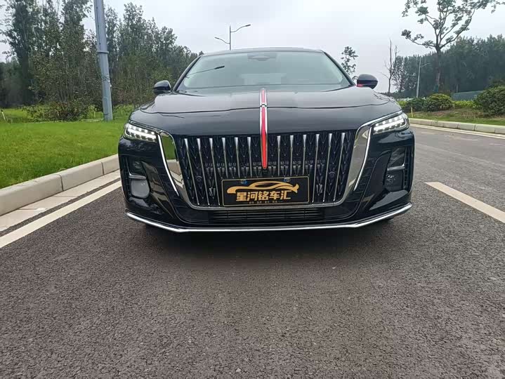 Hongqi H5 2025 2025款 2.0T 自动旗畅版