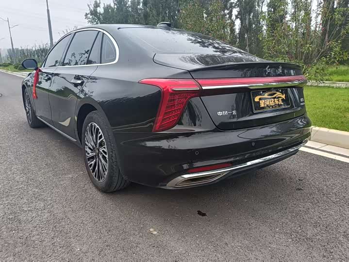 Hongqi H5 2025 2025款 2.0T 自动旗畅版