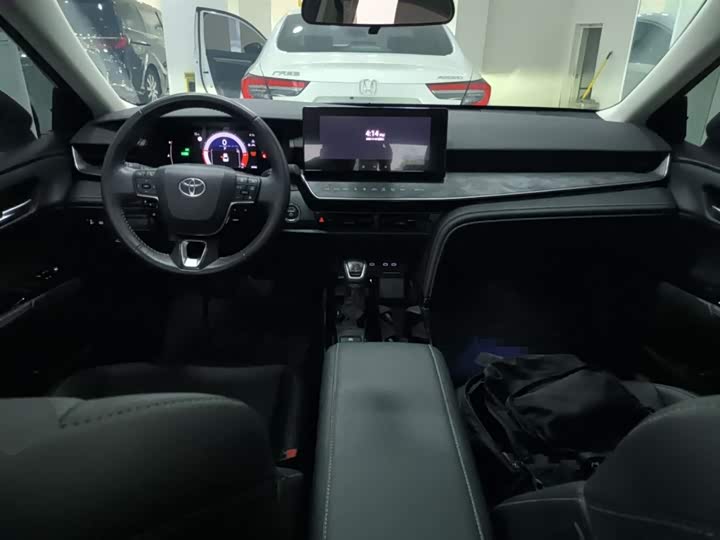 Toyota Camry 2024 2024款 双擎 2.0HGVP 豪华版