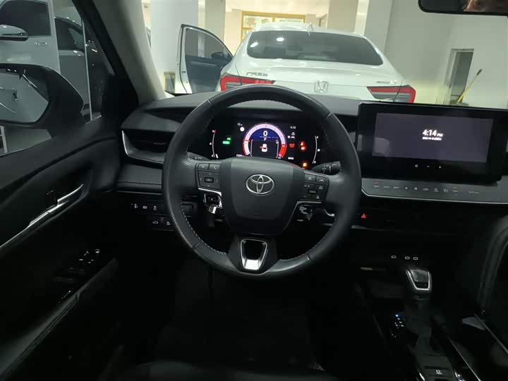 Toyota Camry 2024 2024款 双擎 2.0HGVP 豪华版