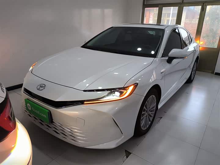 Toyota Camry 2024 2024款 双擎 2.0HGVP 豪华版