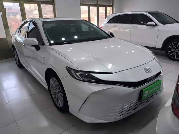 Toyota Camry 2024 2024款 双擎 2.0HGVP 豪华版