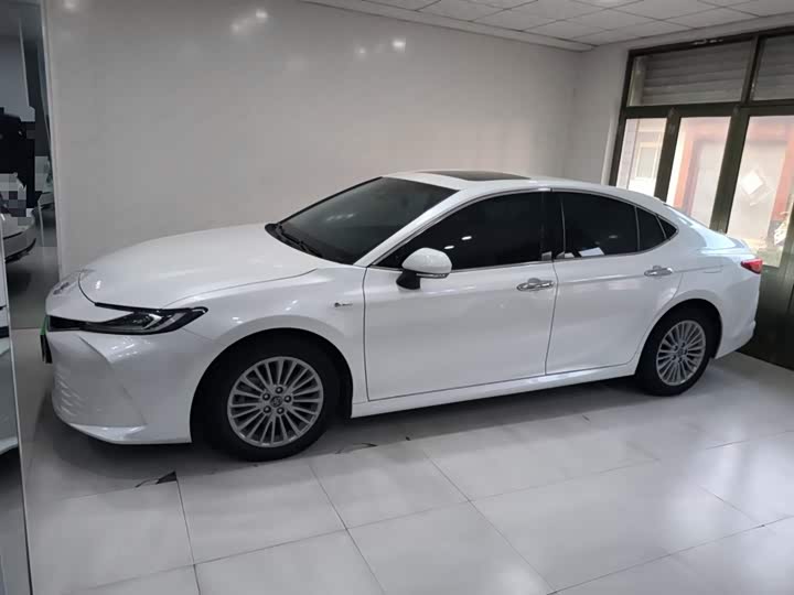 Toyota Camry 2024 2024款 双擎 2.0HGVP 豪华版