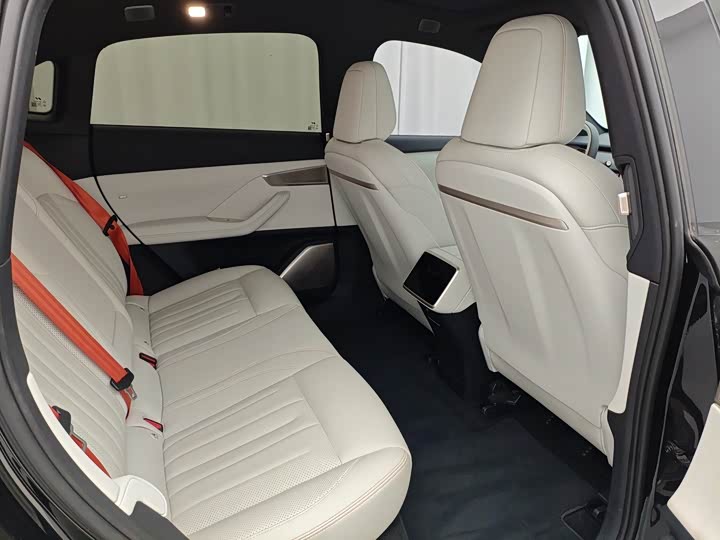 Nio Onvo L60 2024 2024款 60kWh 四驱版