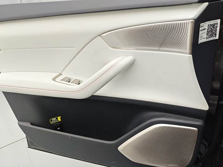 Nio Onvo L60 2024 2024款 60kWh 四驱版