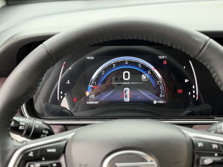 GAC Trumpchi M6 2023 2023款 PRO 270T DCT豪华版