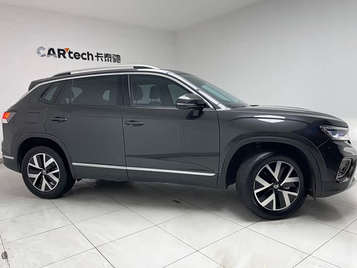 Volkswagen Tayron 2024 2024款 330TSI 两驱豪华Plus进阶版