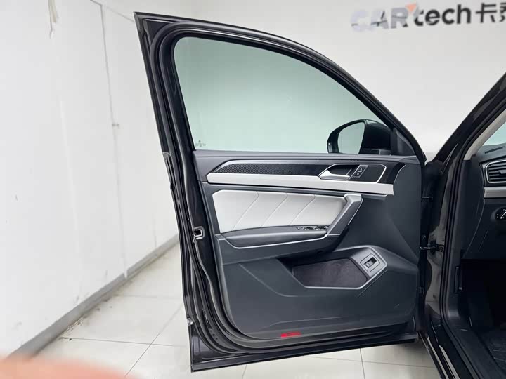 Volkswagen Tayron 2024 2024款 330TSI 两驱豪华Plus进阶版