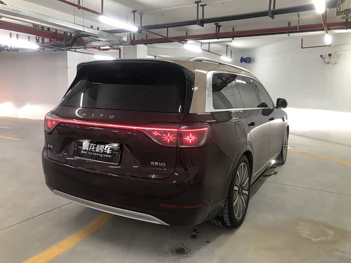 Aito M9 2025 2025款 增程 Max版 52kWh 5座版