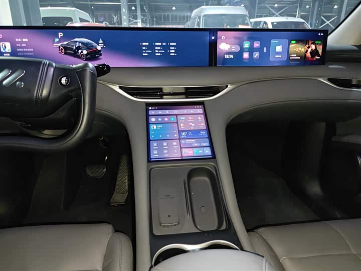 IM motors LS6 2025 2025款 超强性能灵蜥智享版