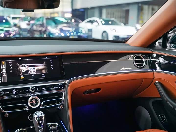 Bentley Flying Spur 2023 2023款 4.0T V8 雅度版