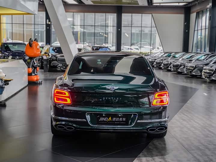 Bentley Flying Spur 2023 2023款 4.0T V8 雅度版