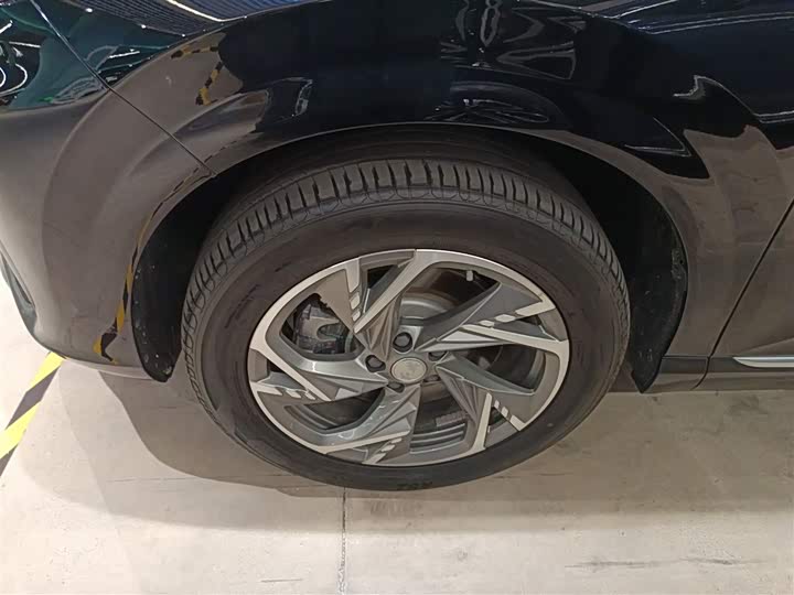 Hongqi HS3 Hybrid 2024 2024款 115km 劲为版