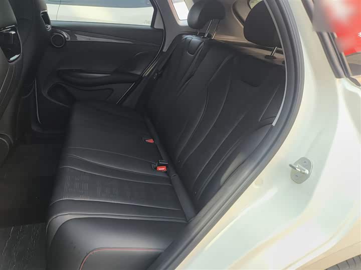 BYD E2 2024 2024款 荣耀版 豪华型