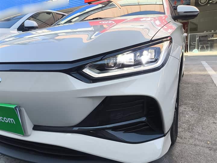 BYD E2 2024 2024款 荣耀版 豪华型