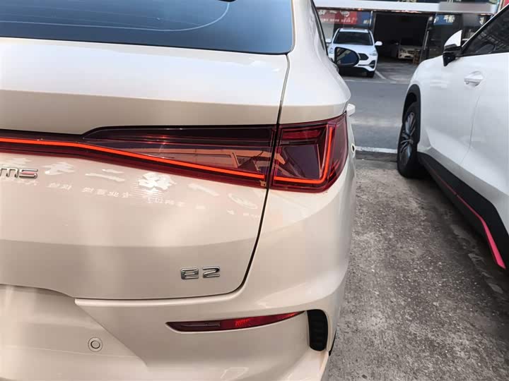 BYD E2 2024 2024款 荣耀版 豪华型