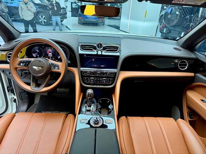 Bentley Bentayga 2024 2024款 4.0T V8 长轴距版