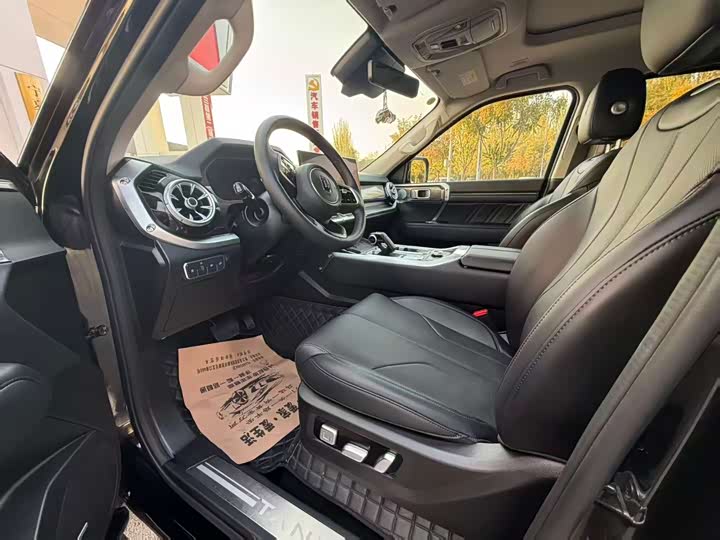 2024 Tank 400 Hybrid