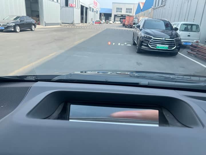 Toyota Vellfire 2024 2024款 皇冠 双擎 2.5L 至尊行政版