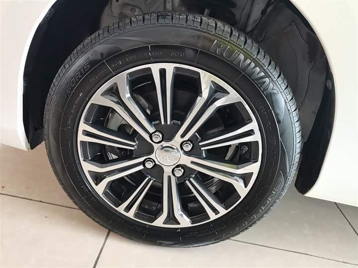 Toyota Vios FS 2021 2021款 1.5L CVT锋驰版