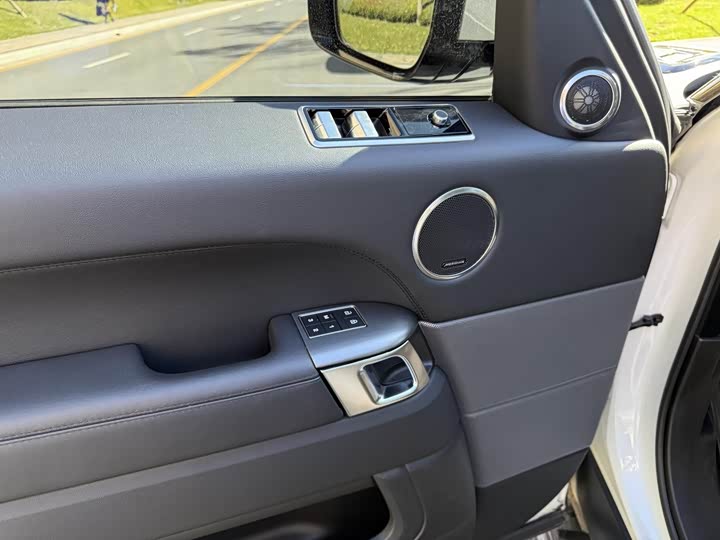 Land Rover Range Rover Sport Hybrid 2022 2022款 P400e SE