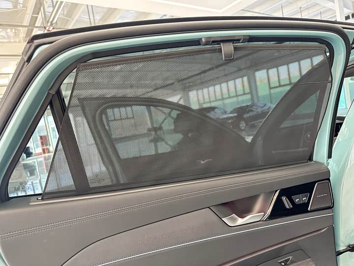 Volkswagen Passat 2025 2025款 Pro 380TSI 星空龙尊版