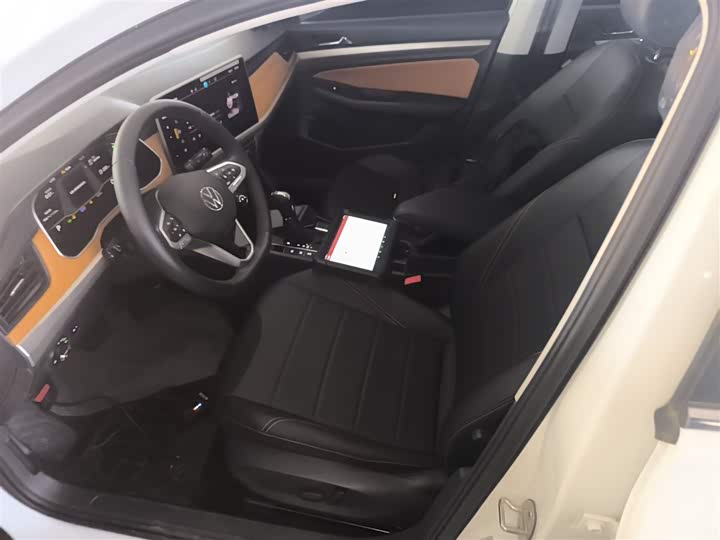 Volkswagen Bora 2025 2025款 200TSI DSG悦行PRO版