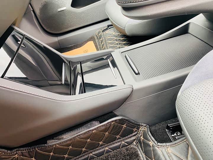 BAIC Arcfox Alpha S 2022 2022款 708S 160kW