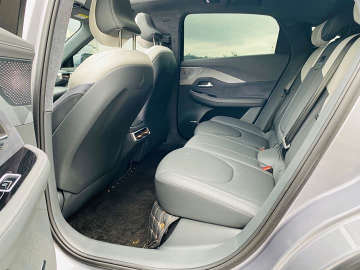 BAIC Arcfox Alpha S 2022 2022款 708S 160kW