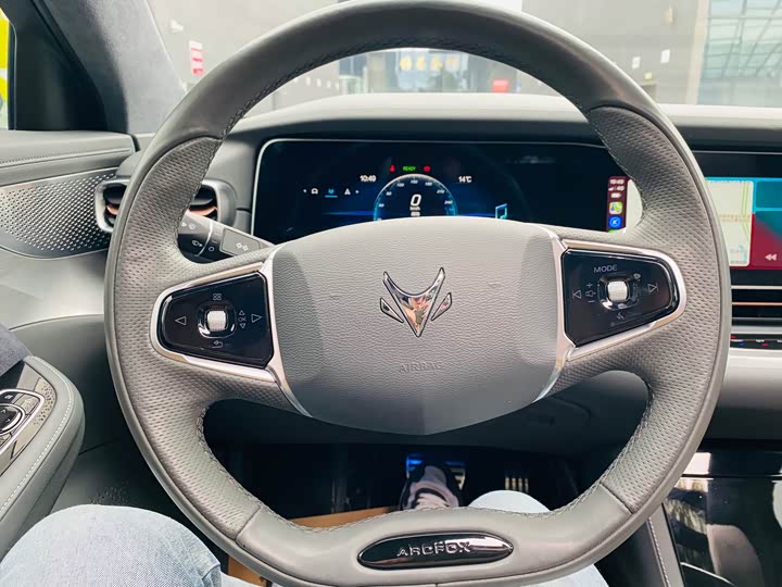 BAIC Arcfox Alpha S 2022 2022款 708S 160kW