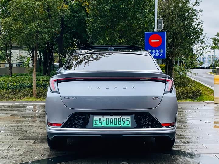 BAIC Arcfox Alpha S 2022 2022款 708S 160kW