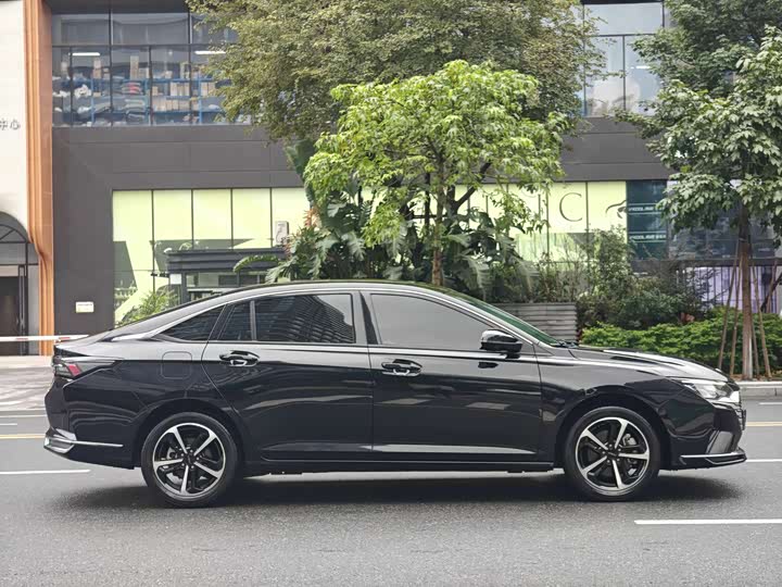 Dongfeng Aeolus Yixuan Max 2024 2024款 1.5T 尊贵版